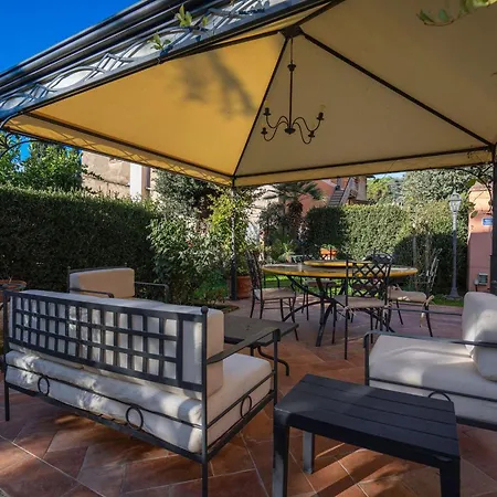 Apartment Gaby In Villa, Wifi, Terricciola, Pisa